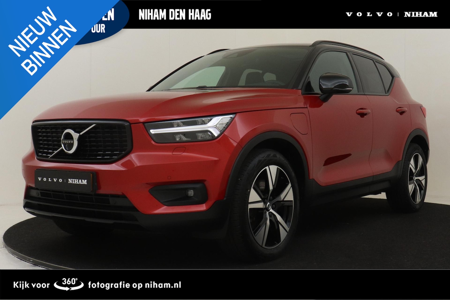 Volvo XC40 - T4 RECHARGE R-DESIGN *VOL!* -PANO.DAK|HARMAN/KARDON|360°CAM|POWER-SEATS|BLIS|ADAP.LED|STAN - AutoWereld.nl
