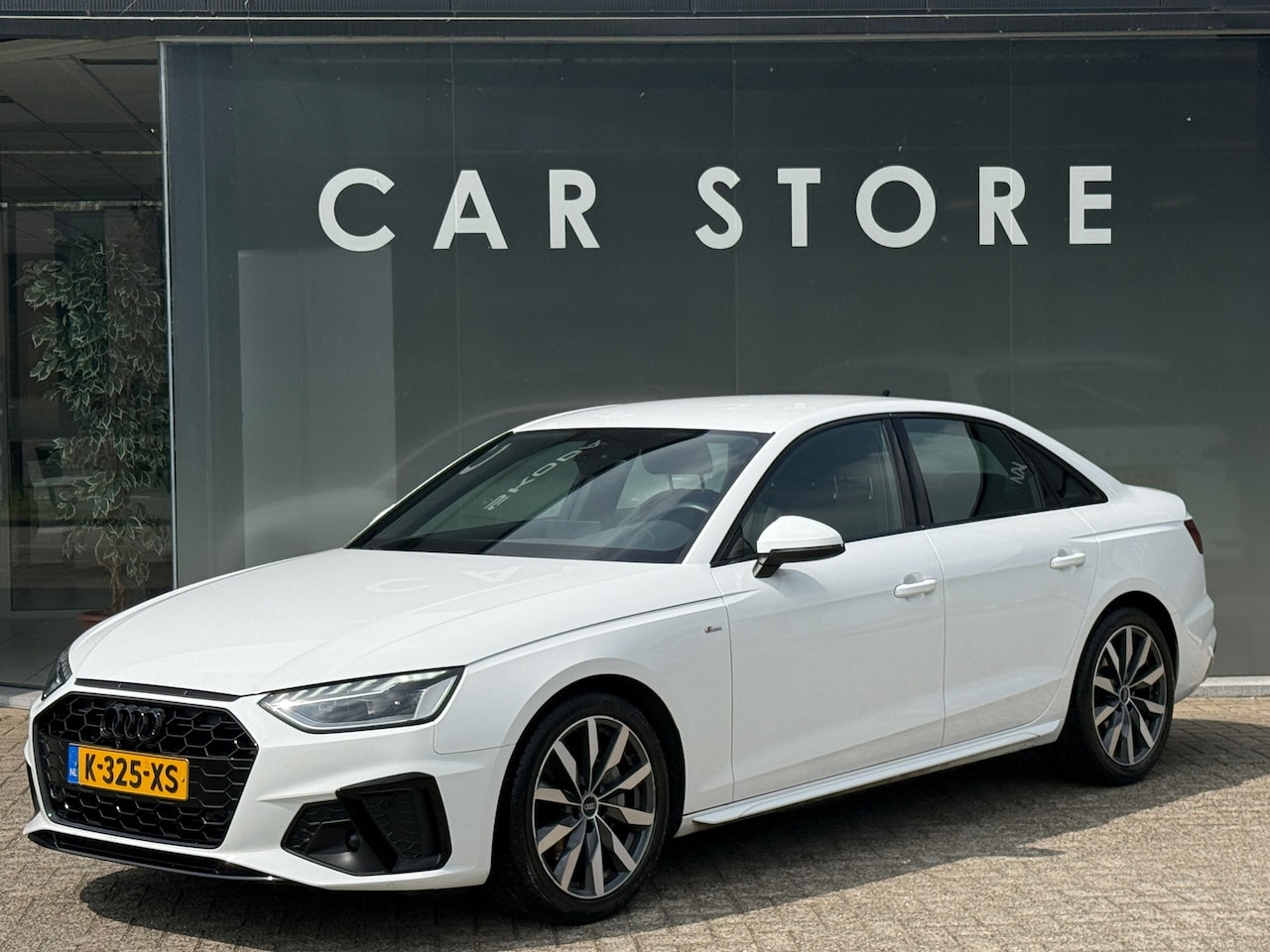 Audi A4 Limousine - 40 TFSI S-LINE Adap Cruise|Sportstoel|Virtual|Dealer Onderhouden - AutoWereld.nl