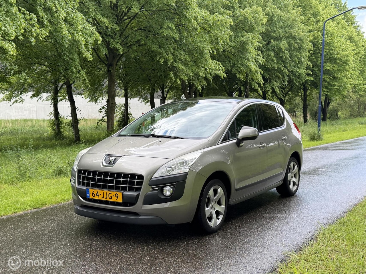 Peugeot 3008 - 1.6 VTi Première*NEW APK 07/27*GLAZEN DAK*AIRCO - AutoWereld.nl