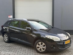 Renault Mégane Estate - 1.5 dCi Expression / airco / navigatie