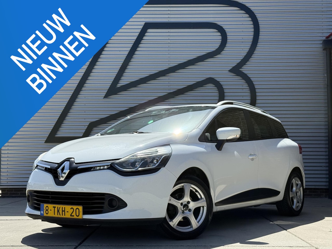 Renault Clio Estate - 1.5 dCi ECO Expression 2e Eigenaar|Navi|Airco|Trekhaak|PDC|LM Velgen|N.A.P|APK tot 05-2027 - AutoWereld.nl