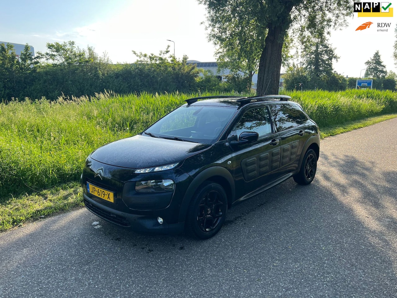 Citroën C4 Cactus - 1.2 PureTech Shine Automaat Cruise Pano Stoelverwarming Navi Airco Achteruitrij Camera Led - AutoWereld.nl