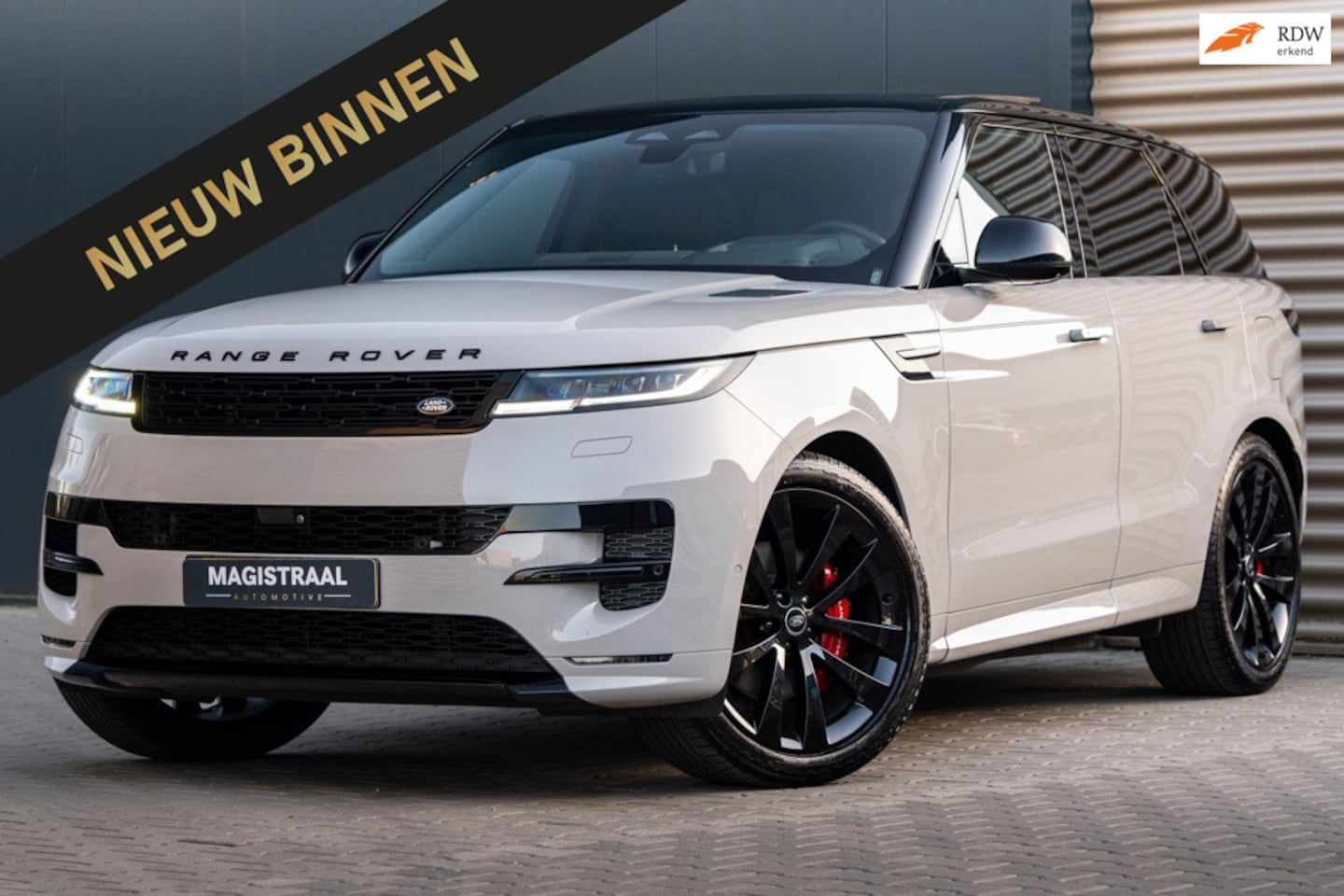 Land Rover Range Rover Sport - 3.0 P460e | 23 INCH | STOEL VERWARMING/KOELING | PANO| MERIDIAN | BTW - AutoWereld.nl