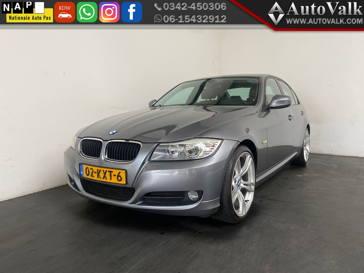BMW 3-serie - 316i Business Line. Navi. Clima! - AutoWereld.nl
