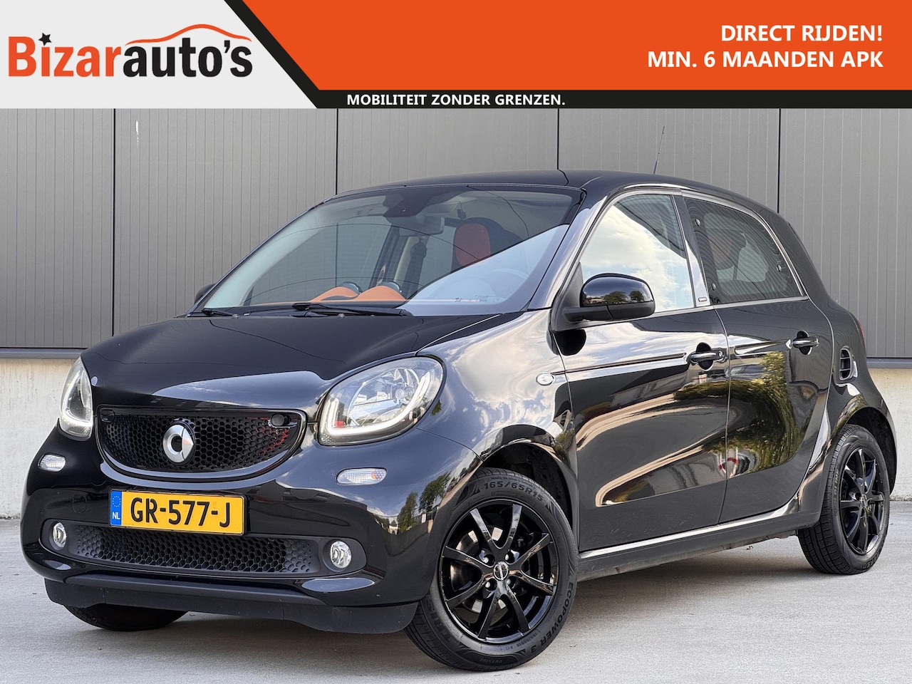 Smart Forfour - 1.0 Passion / Carplay / Panoramadak / Parkeersensoren - AutoWereld.nl