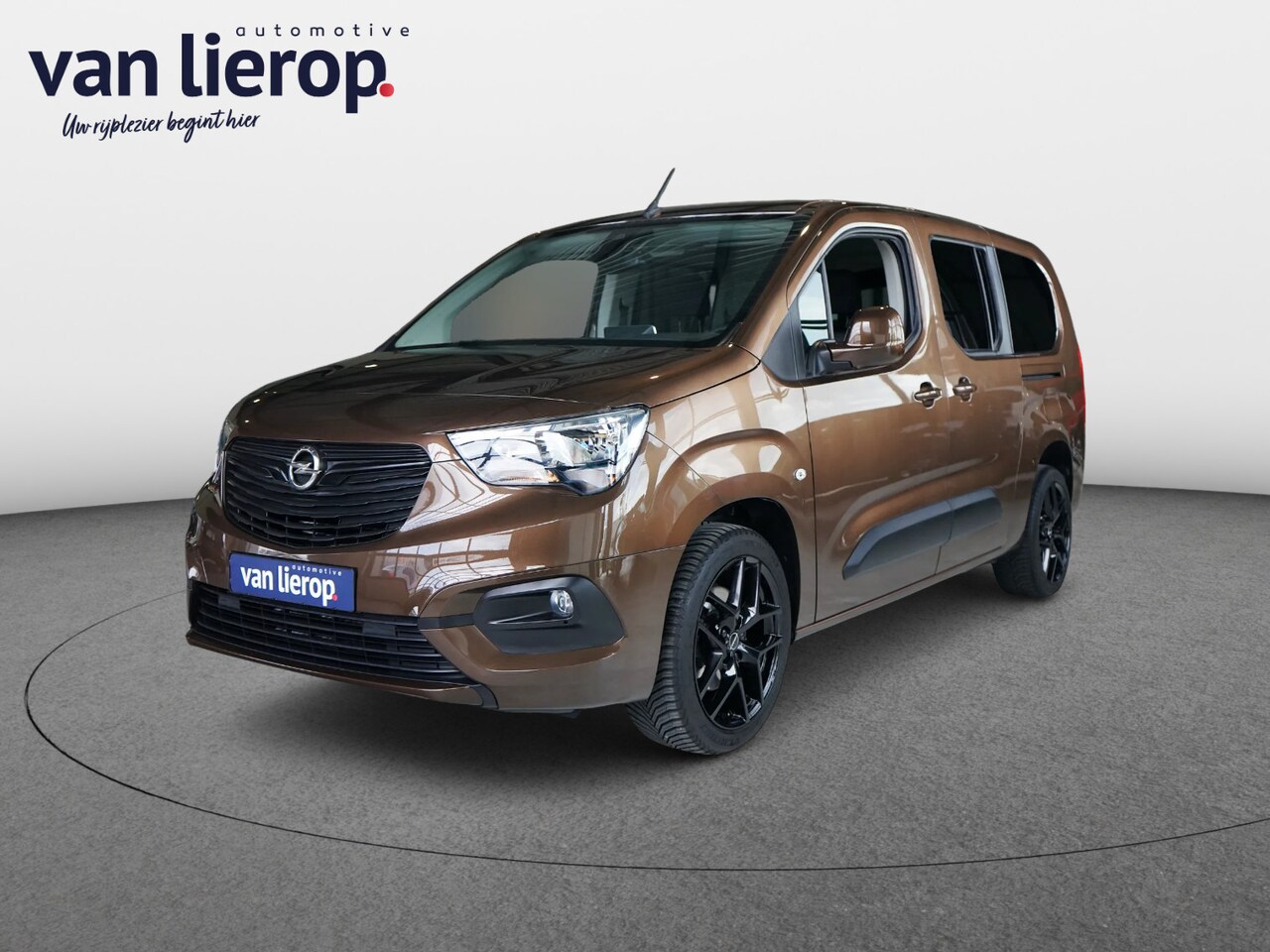 Opel Combo Tour - 1.2 Turbo L2H1 Edition 7p.|TREKH|NAVI|STOELVERW - AutoWereld.nl