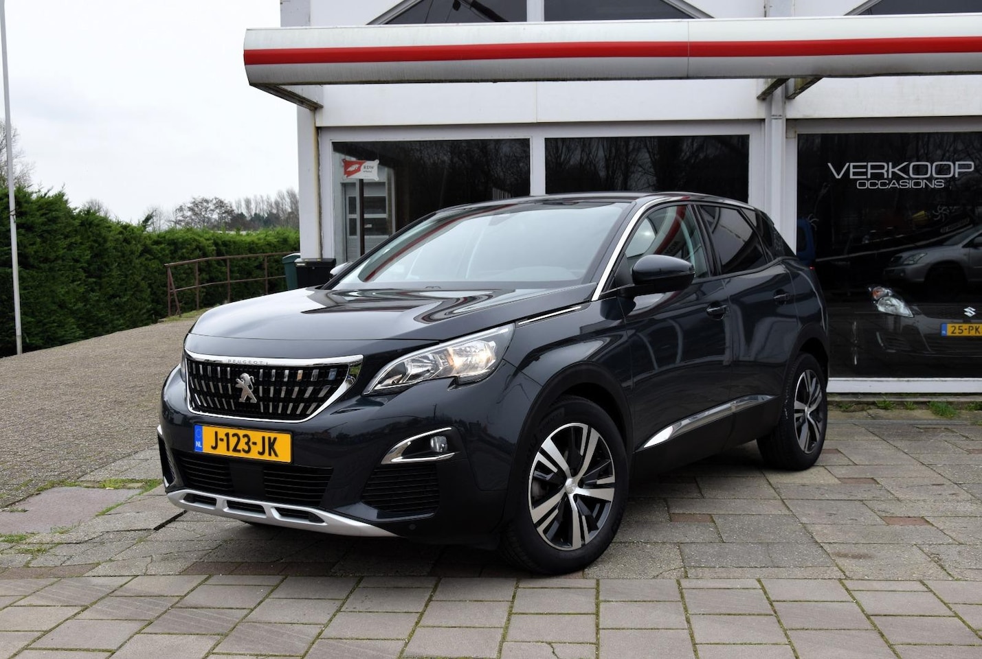 Peugeot 3008 - 1.2 PureTech Blue Lease Premium 1.2 PureTech Blue Lease Premium - AutoWereld.nl