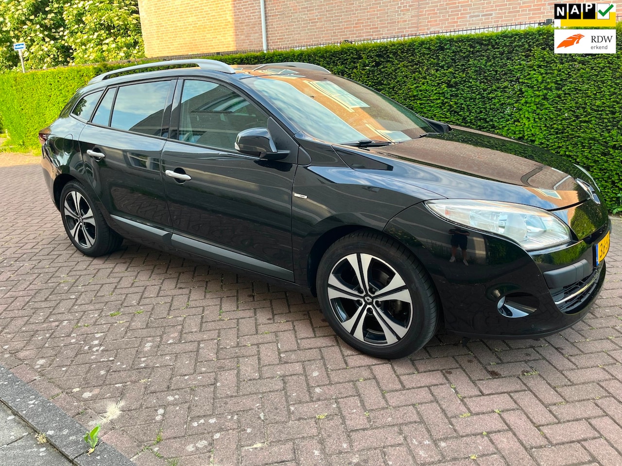 Renault Mégane Estate - 1.4 TCe Bose|GOED ONDERHOUDEN|APK| NL AUTO| - AutoWereld.nl