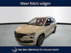 Skoda Karoq - 1.5 TSI 150pk Automaat Sportline Business / Trekhaak / Camera / Keyless