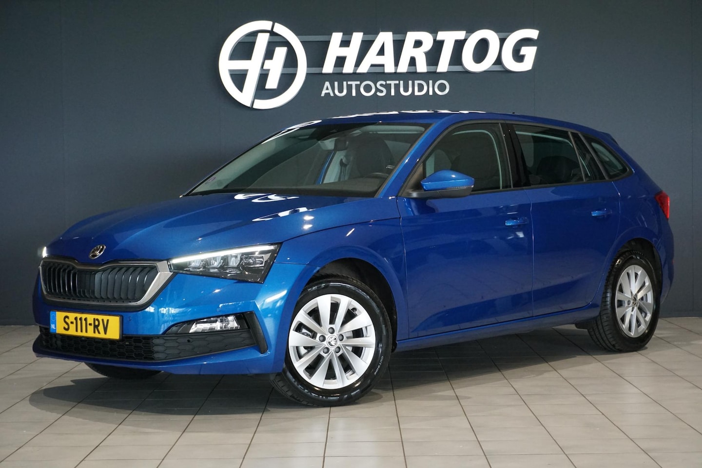 Skoda Scala - 1.0 TSI Business Edition + TREKHAAK / STOELVERWARMING / CAMERA - AutoWereld.nl