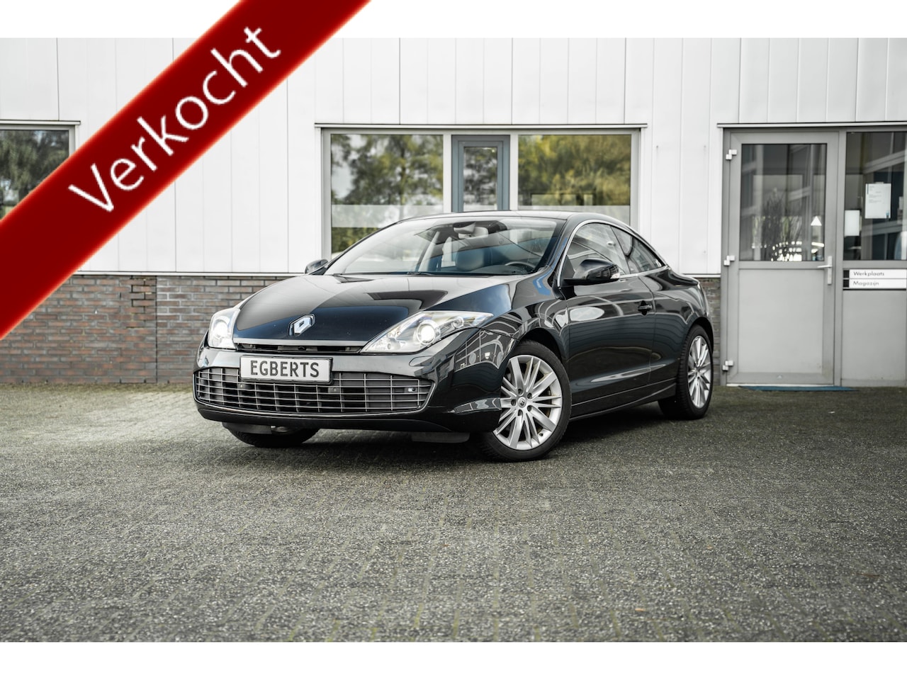 Renault Laguna Coupé - 3.5 V6 Initiale | Youngtimer - AutoWereld.nl