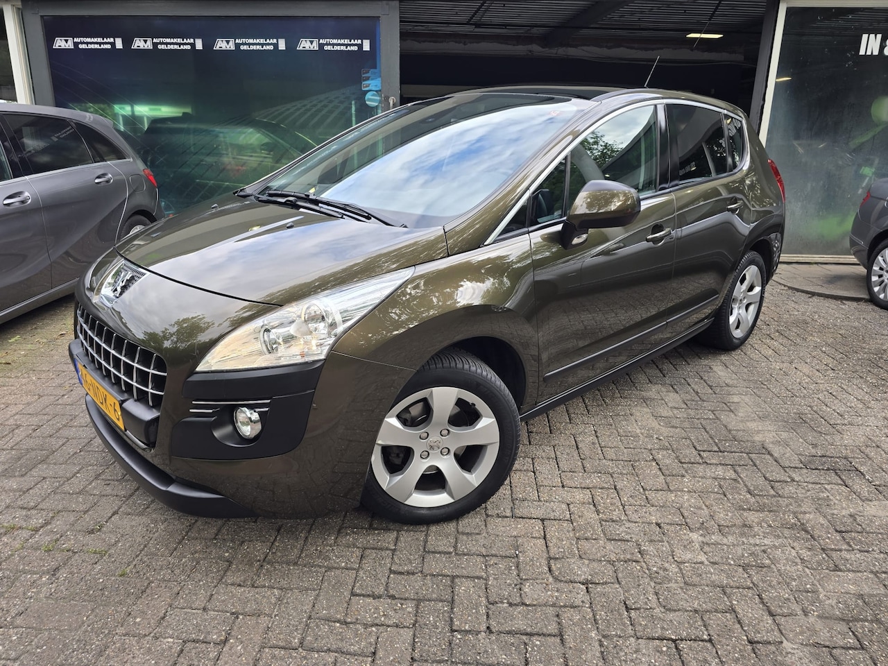 Peugeot 3008 - 1.6 THP ST | AUTOMAAT | 12MND GARANTIE | PANO | NAVI | LMV | - AutoWereld.nl