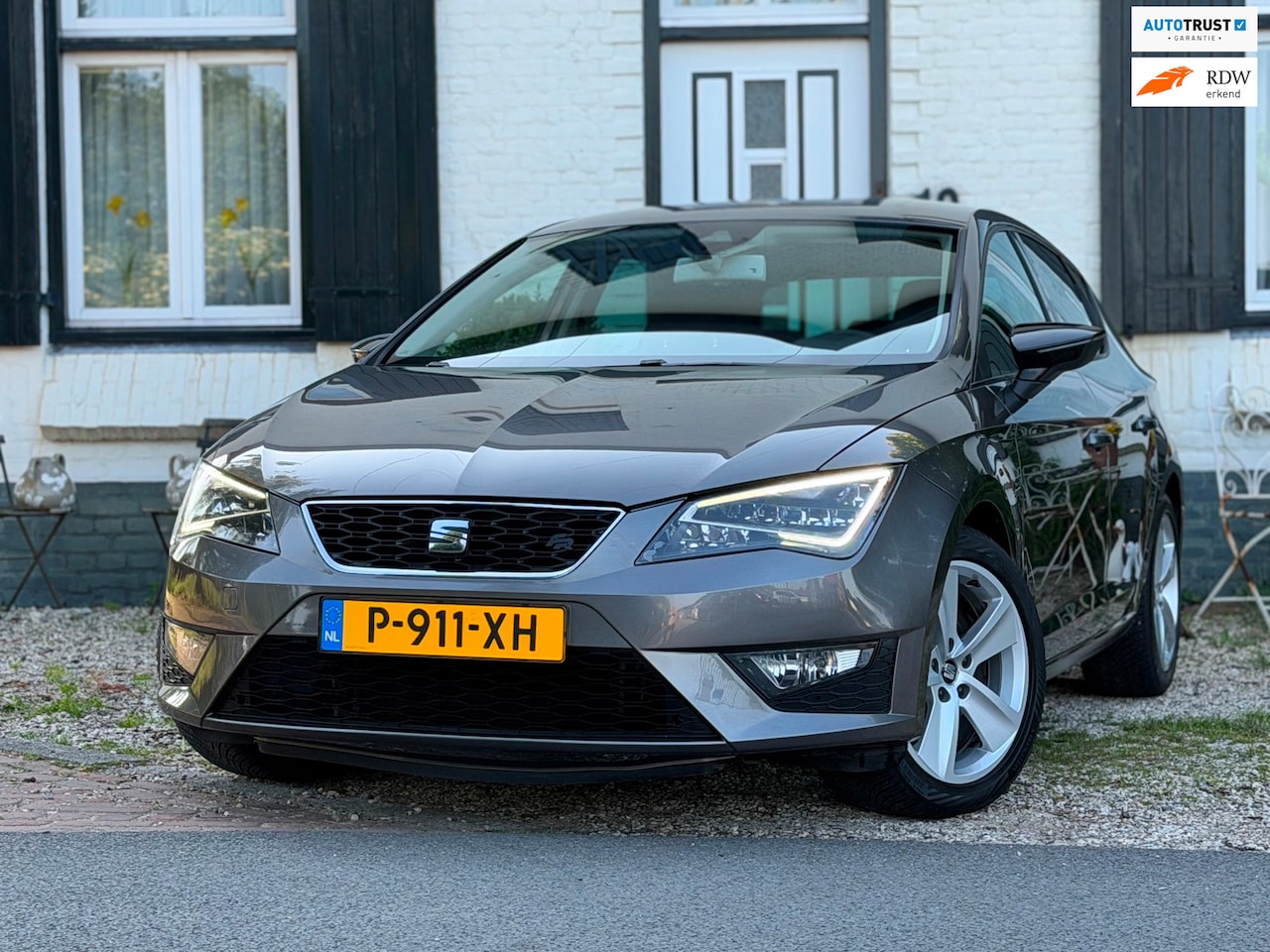SEAT Leon - 1.4 TSI ACT FR Dynamic|Bluetooth|Cruise|LMV| - AutoWereld.nl