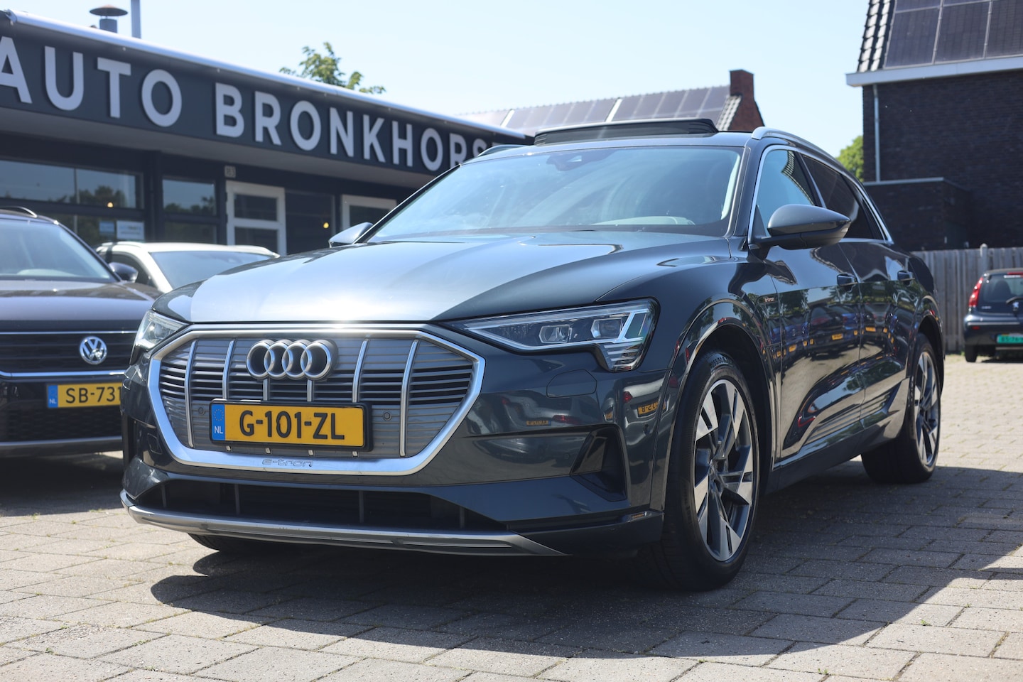 Audi e-tron - e-tron 50 quattro Launch edition plus e-tron 50 quattro Launch edition plus 71 kWh - AutoWereld.nl