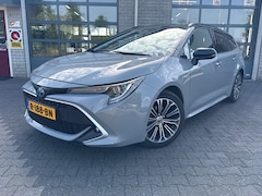 Toyota Corolla Touring Sports - 1.8 Hybrid Executive |AFNEEMBARE TREKHAAK|COMPLEET|