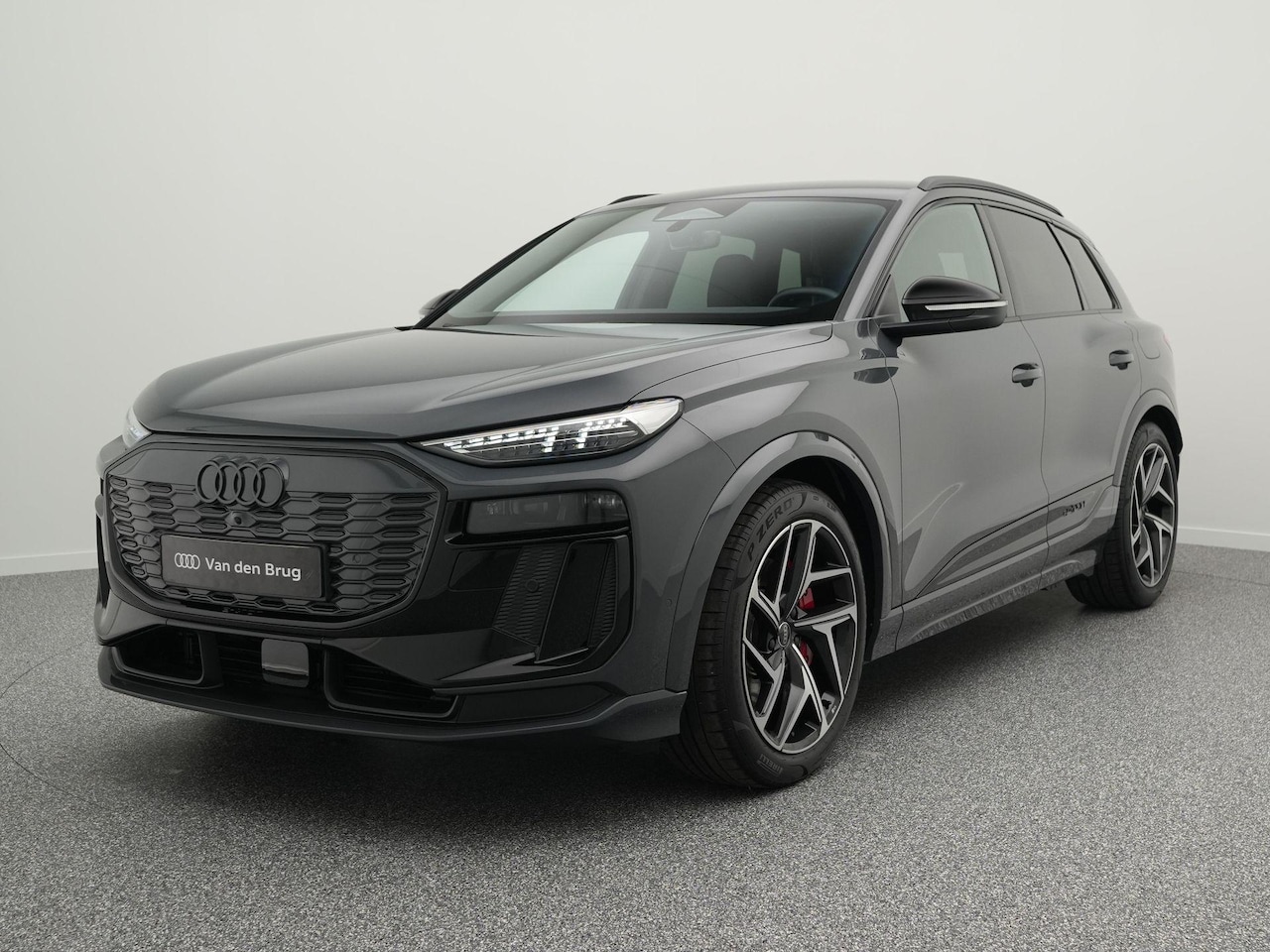 Audi Q6 SQ6 e-tron - QUATTRO 490 PK 100 kWh | LED Matrix/ O-Led | Luchtvering | Leder | Bang & Olufsen | Trekh - AutoWereld.nl