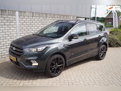 Ford Kuga - 2.0 Eco Boost 4WD 242 PK ST Line Autom Panodak Leder/Alcantara Xenon Navi Camera Clima Cru