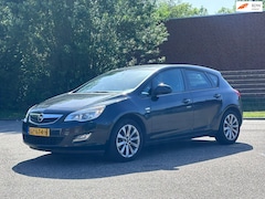 Opel Astra - 1.4 Cosmo Achteruit camera*Carplay*Cruise*Airco*Trekhaak