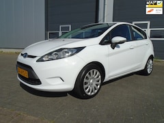 Ford Fiesta - 1.25 Limited airco 5 deurs nieuwe apk
