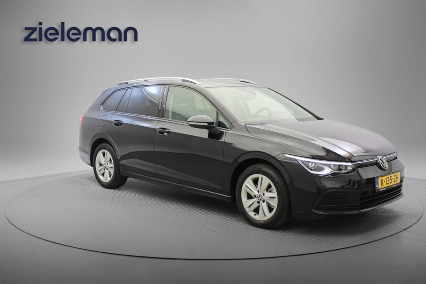 Volkswagen Golf Variant - 1.5 TSI Life Business - Digitaal Cockpit, Carplay, Memory, Afn. Trekhaak, Stoelverw. - AutoWereld.nl