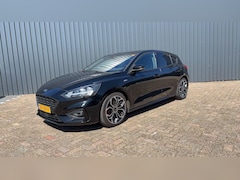 Ford Focus - 1.0 EcoBoost 125pk ST-Line Business | Technology Pack | Winter Pack | Design Pack 18" | Pa
