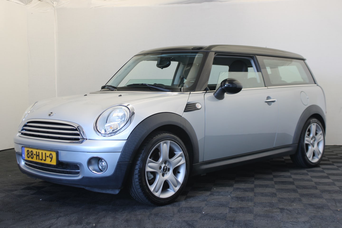 MINI COOPER CLUBMAN