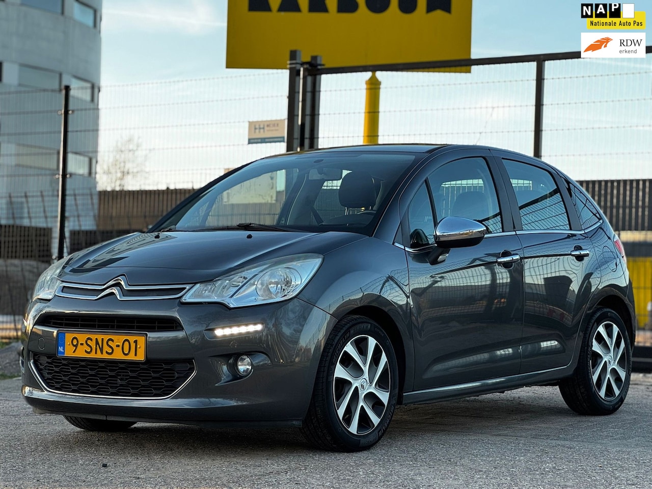 Citroën C3 Origin - 1.2 VTi Collection origineel nl zeer lage kilometerstand - AutoWereld.nl