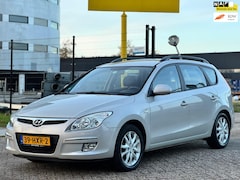 Hyundai i30 CW - 1.6i Dynamic Business