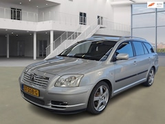 Toyota Avensis Wagon - 2.0 VVTi Executive|AUT|XENON|STOELVERW|TREKHAAK|PSENSOR|CRUISE|AIRCO|3XSLEUTELS