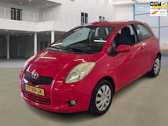 Toyota Yaris - 1.3 VVTi Sol|AIRCO|LAGE KM MET NAP|ELEKRAMEN|2XSLEUTELS