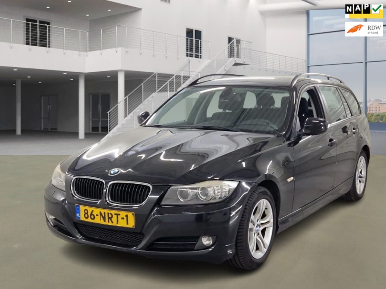 BMW 3-serie Touring - 318i Business Line 318i Business Line - AutoWereld.nl