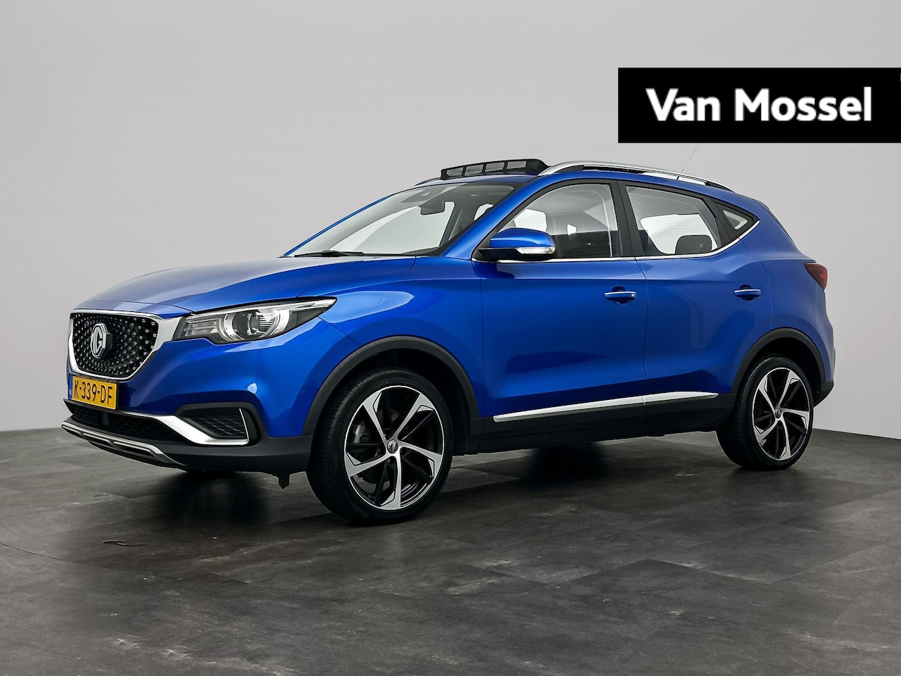 MG ZS - Luxury 45 kWh | 94% SOH | Panoramadak | Carplay | 18'' Velgen | Leder | Navi | - AutoWereld.nl