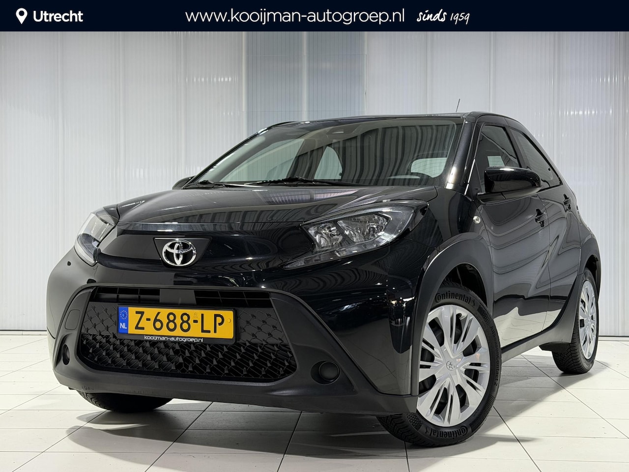 Toyota Aygo X - 1.0 VVT-i MT Play | All season banden | Goed onderhouden | AppleCarplay/Android Auto | - AutoWereld.nl