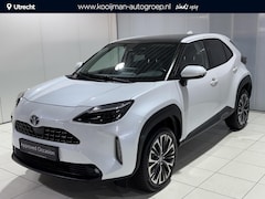 Toyota Yaris Cross - 1.5 Hybrid Executive | Panoramadak | 18'' LM met all season banden | Compleet |