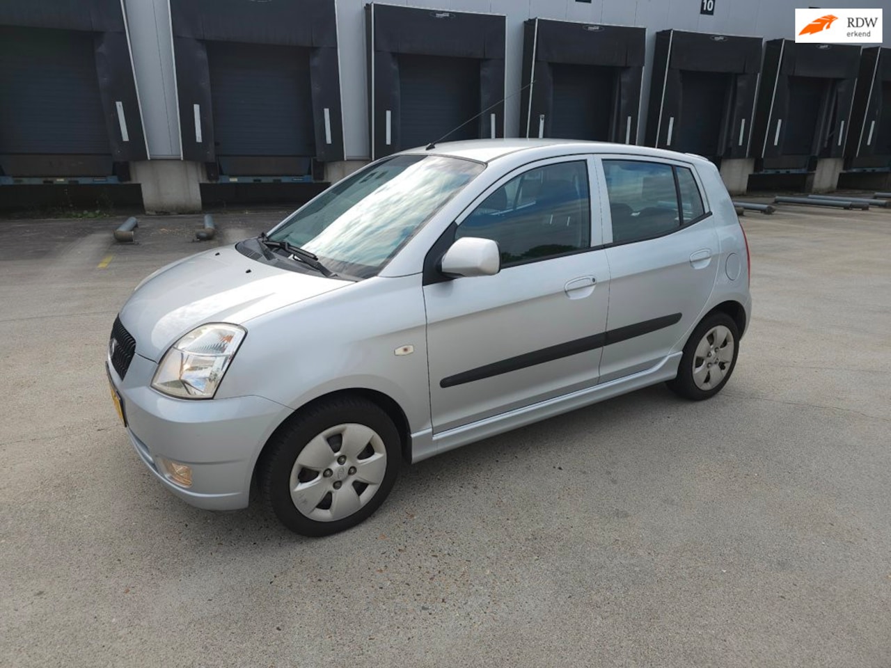 Kia Picanto - 1.0 Bling / 5 deurs / Dealer onderhouden - AutoWereld.nl