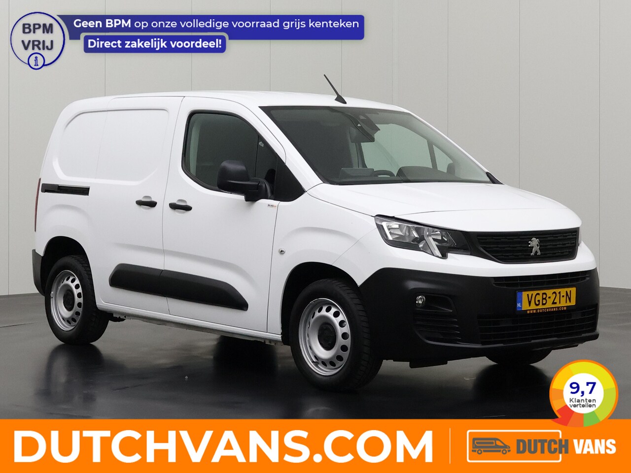 Peugeot Partner - 1.5 BlueHDI Asphalt | 3-Persoons | Navigatie | Camera | Airco | Cruise | Betimmering - AutoWereld.nl
