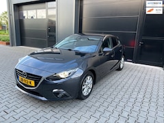 Mazda 3 - 3 2.0 TS+