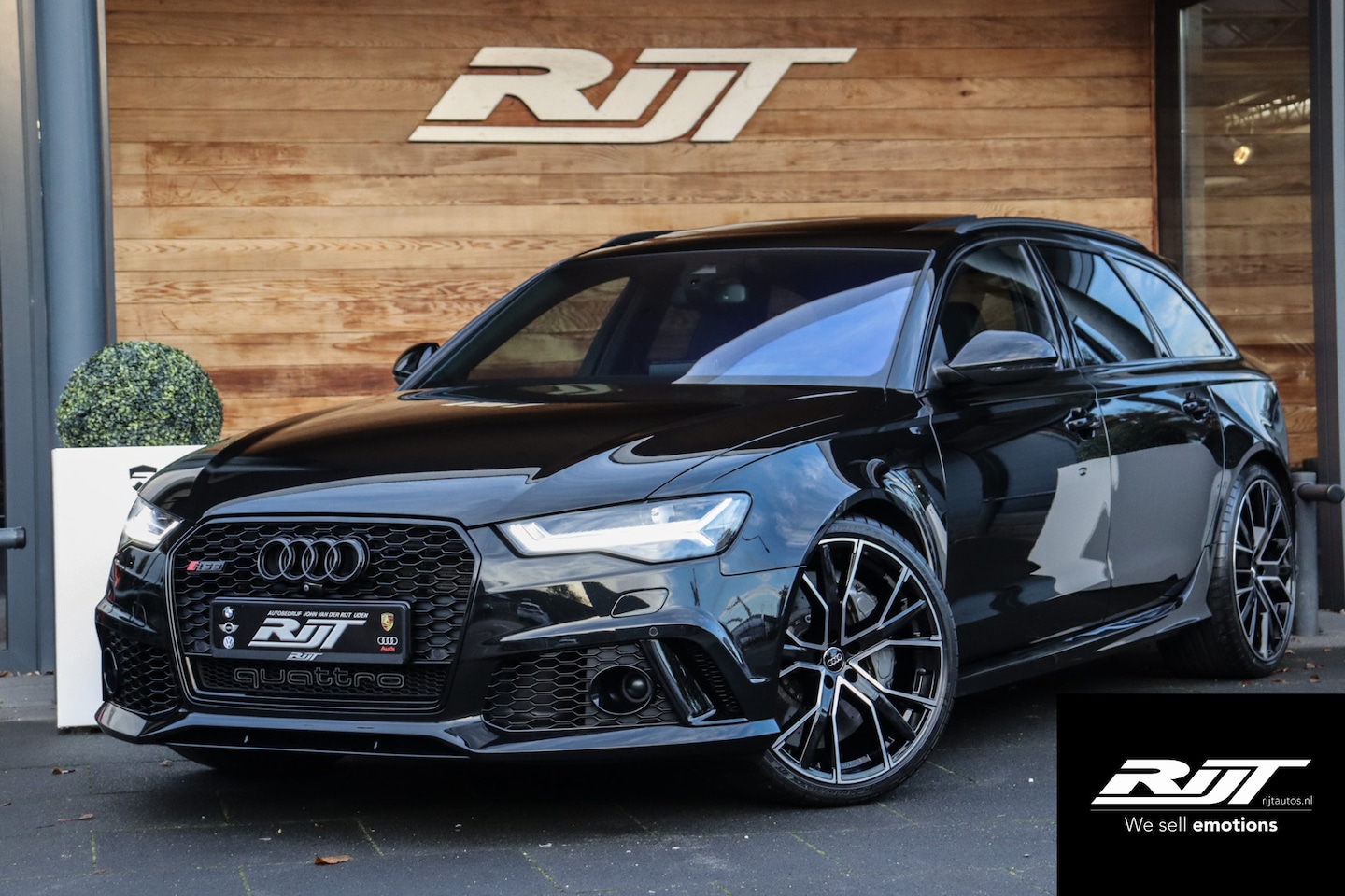 Audi RS6 - Performance 4.0 V8 Quattro 605pk **Keramisch/HUD/Pano.dak/ACC/360/BOSE** - AutoWereld.nl