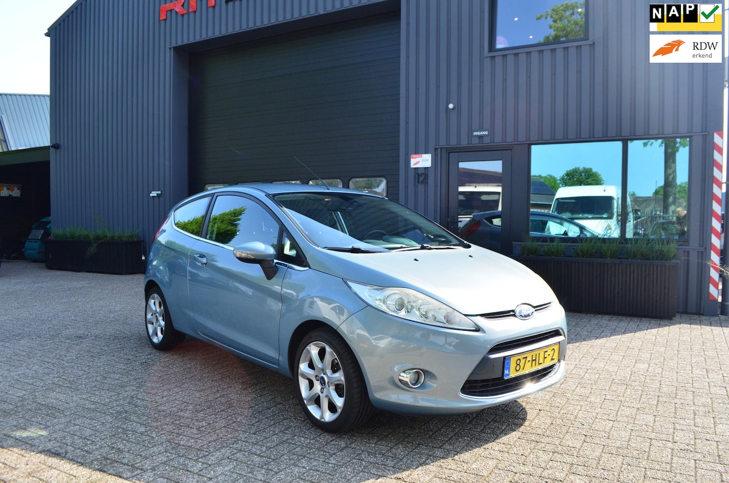 Ford Fiesta - 1.25 Titanium | 1e eigenaar | Dealer onderhouden | Trekhaak - AutoWereld.nl