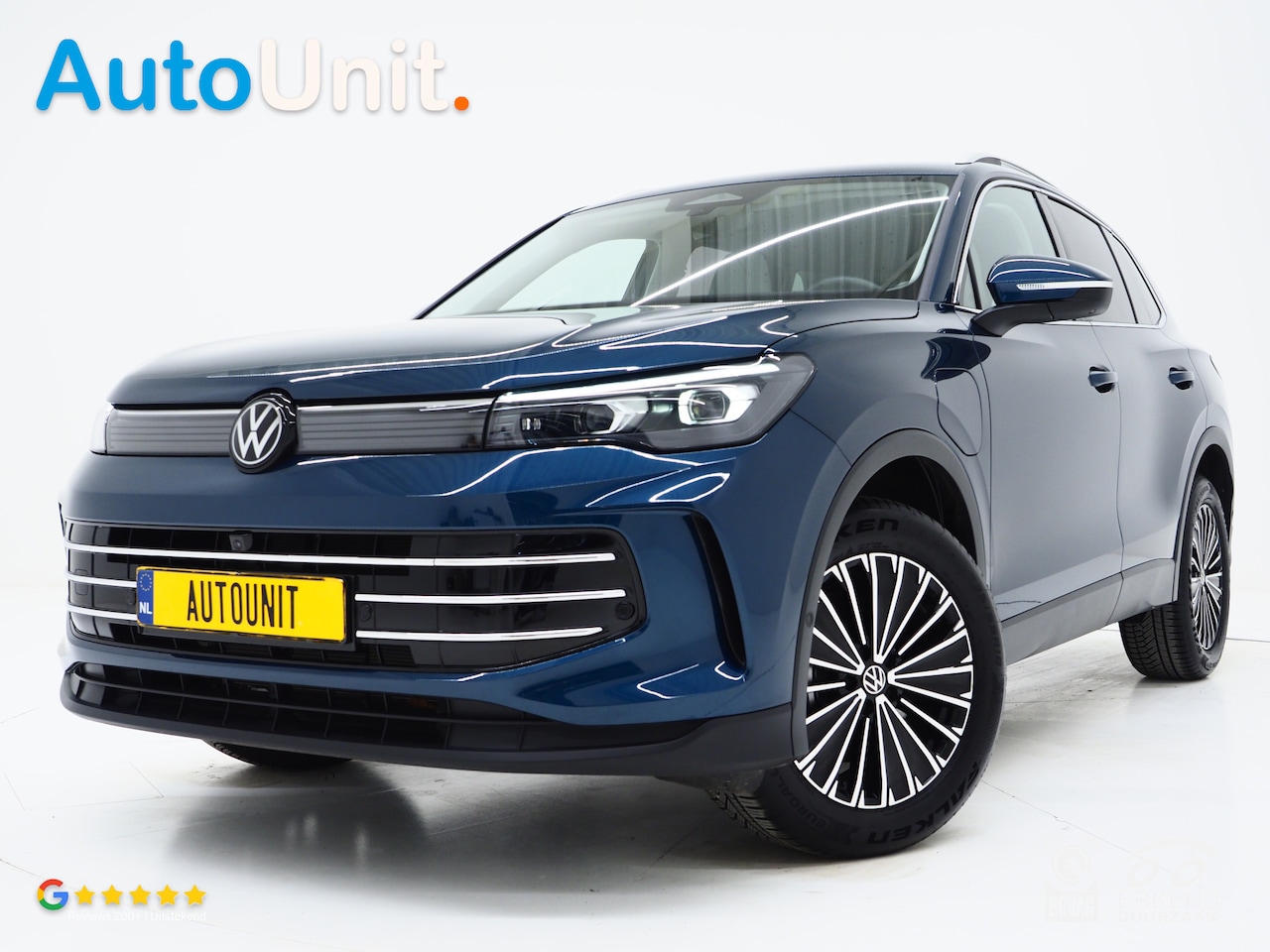 Volkswagen Tiguan - 1.5 eHybrid | Leder/Alcantara | Trekhaak | Massage | 360 | Sfeerlicht | Keyless | Adaptive - AutoWereld.nl