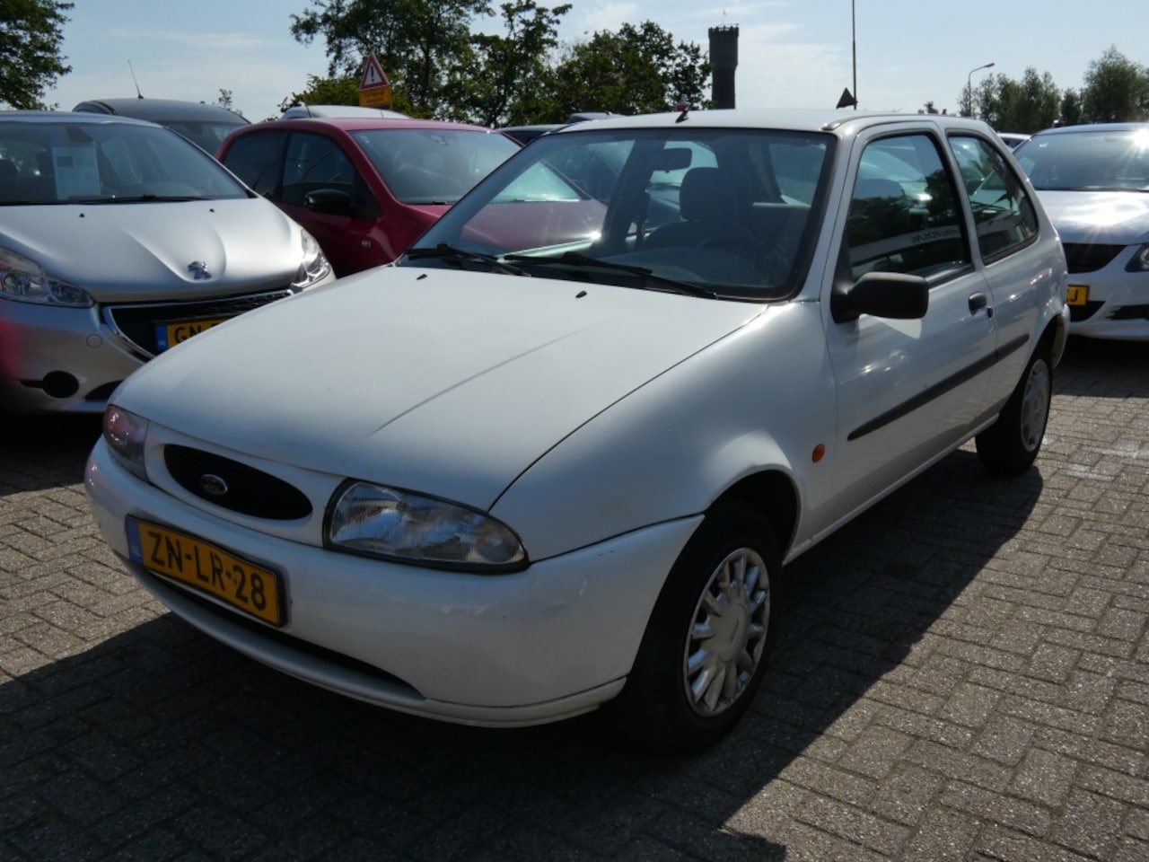 Ford Fiesta - 1.3-16V Trend AIRCO & NWE APK - AutoWereld.nl