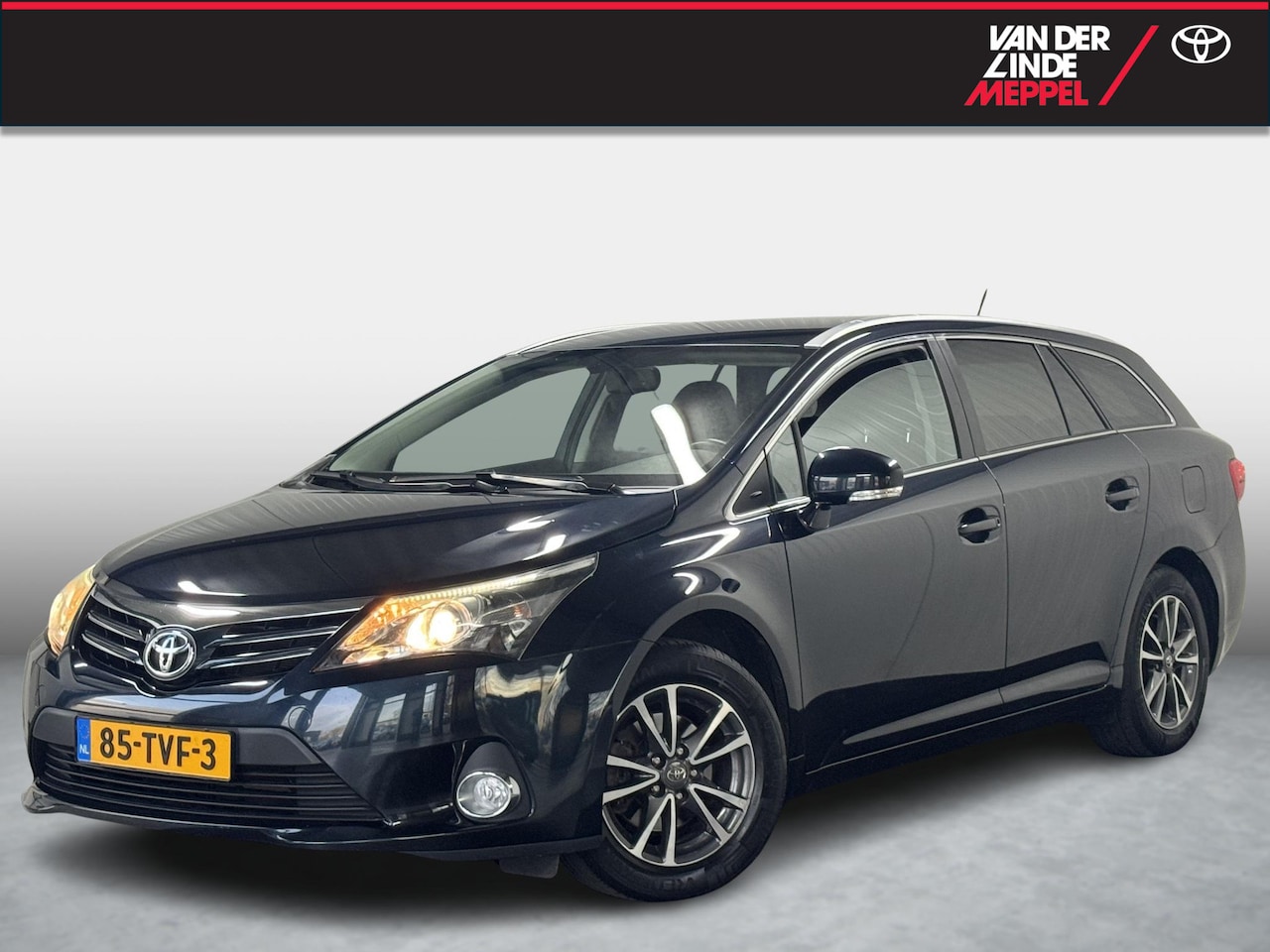 Toyota Avensis Wagon - 1.8 VVTi Business Trekhaak Navi Cruise Clima - AutoWereld.nl