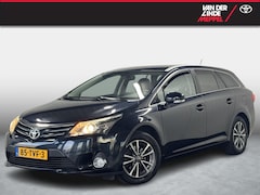 Toyota Avensis Wagon - 1.8 VVTi Business Trekhaak Navi Cruise Clima