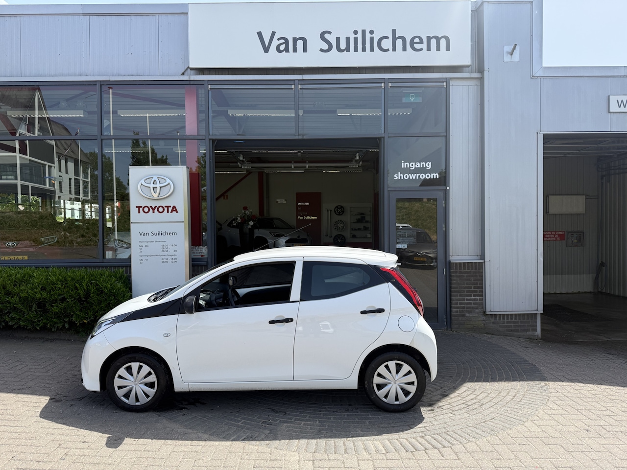 Toyota Aygo - 1.0 VVT-i x-fun 1.0 VVT-i x-fun - AutoWereld.nl