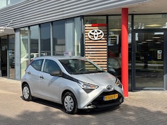 Toyota Aygo - 1.0 VVT-i x-fun | Lage KM | Airco | Bluetooth | Cruise Control