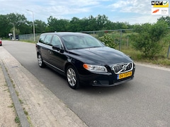 Volvo V70 - 2.0 D3 Limited Edition [ 5 cilinder ][ Automaat ]