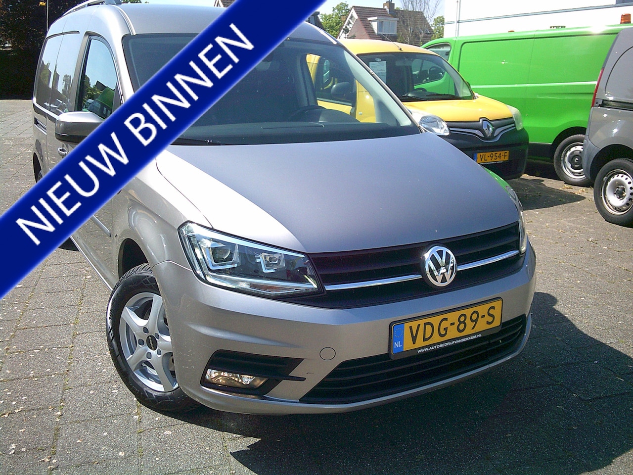 Volkswagen Caddy Maxi - 2.0 TDI L2H1 BMT Exclusive Edition VOORZIEN VAN AIRCO+CRUISE+LM VELGEN !! - AutoWereld.nl