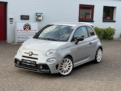 Abarth 695 - Essesse/ Sperdifferentieel/ Carbon pakket/ Akrapovic uitlaat/ Beats audio/ Xenon/ Urban pa