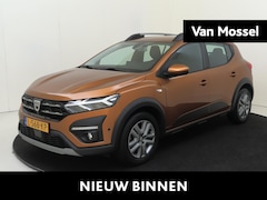 Dacia Sandero Stepway - 1.0 TCe 90 Comfort | Airco | Parkeersensoren Voor + Achter | Parkeer Camera Achter | Autom