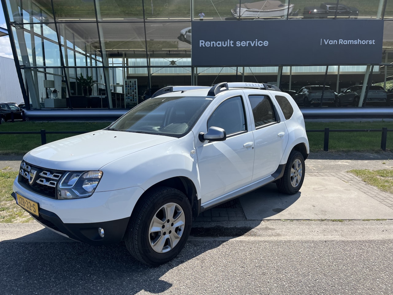 Dacia Duster - 1.2 TCe 4x2 Prestige 126PK / Airco / Cruise / 2e Pinksterdag open 09.30 - 17.00 uur - AutoWereld.nl